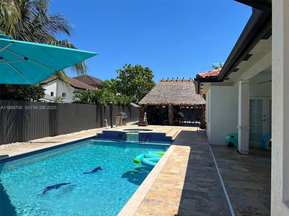 На продажу: $1,400,000 (4 спален, 3 ванн, 2805 Квадратных фут)