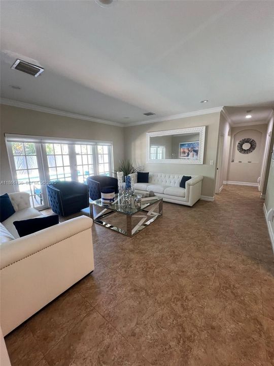 На продажу: $1,400,000 (4 спален, 3 ванн, 2805 Квадратных фут)