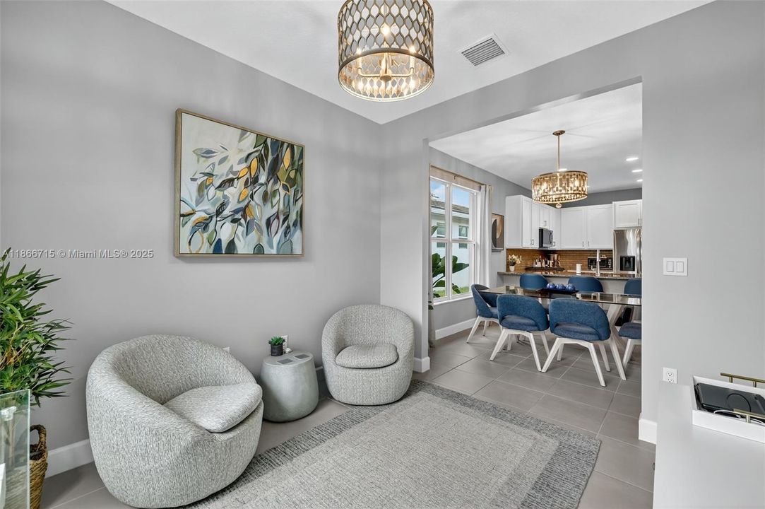 Recently Sold: $425,000 (3 beds, 2 baths, 1508 Square Feet)