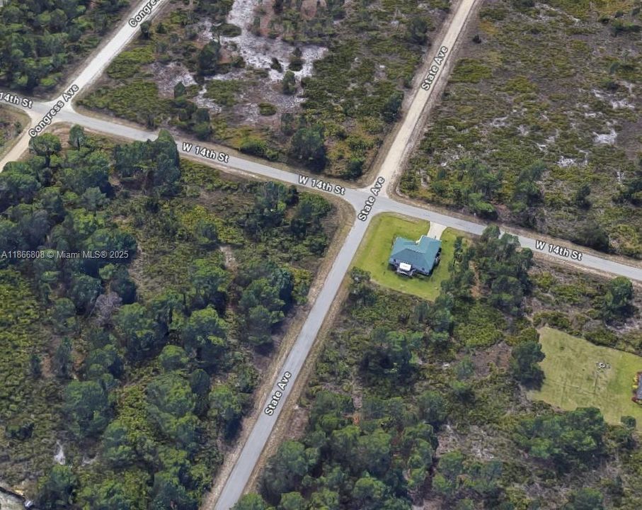 最近售出: $35,000 (0.50 acres)