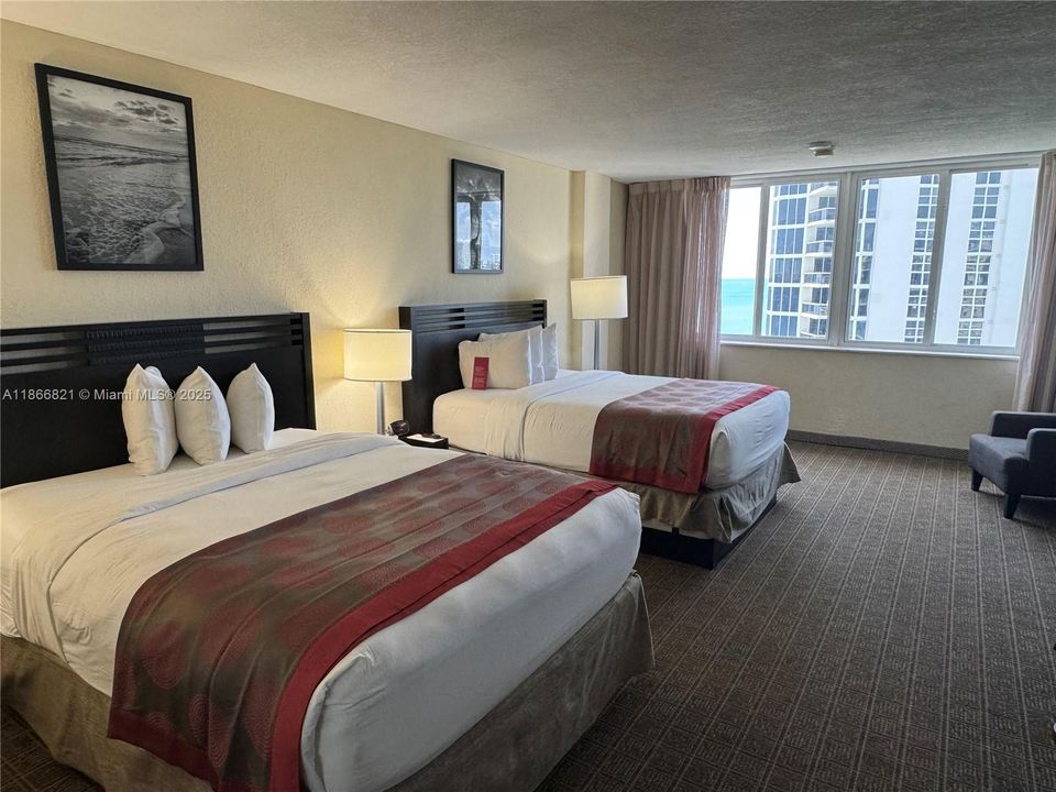 待售: $119,900 (0 贝兹, 1 浴室, 420 平方英尺)