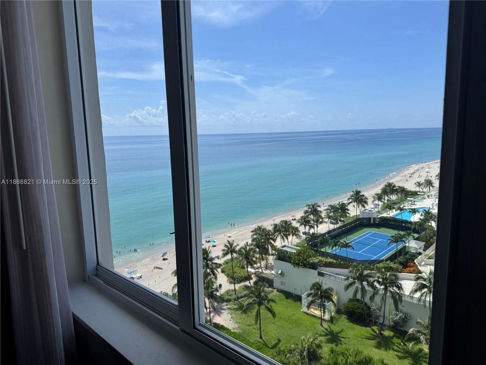 待售: $119,900 (0 贝兹, 1 浴室, 420 平方英尺)