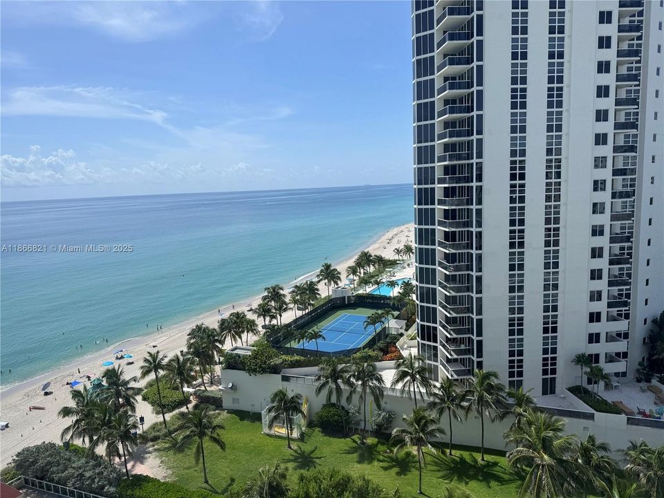 待售: $119,900 (0 贝兹, 1 浴室, 420 平方英尺)