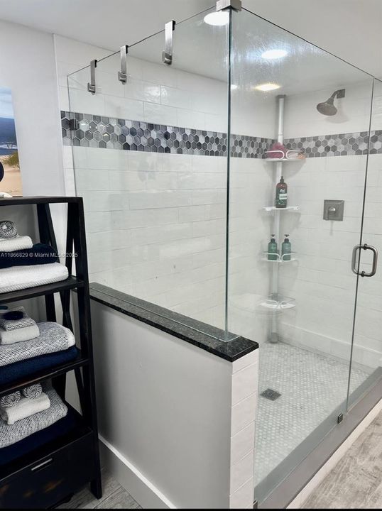 For Rent: $2,800 (2 beds, 2 baths, 1530 Square Feet)