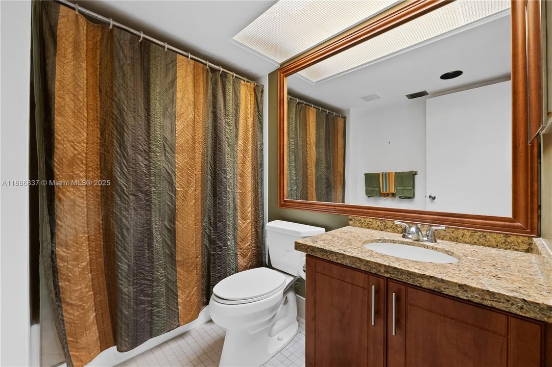 Guest bathroom located next to the guest bedroom
