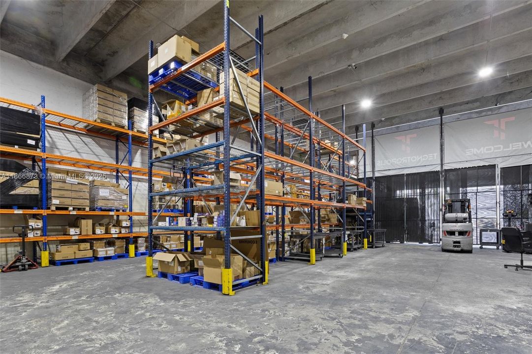 En Renta: $11,500 (0 camas, 0 baños, 0 Pies cuadrados)