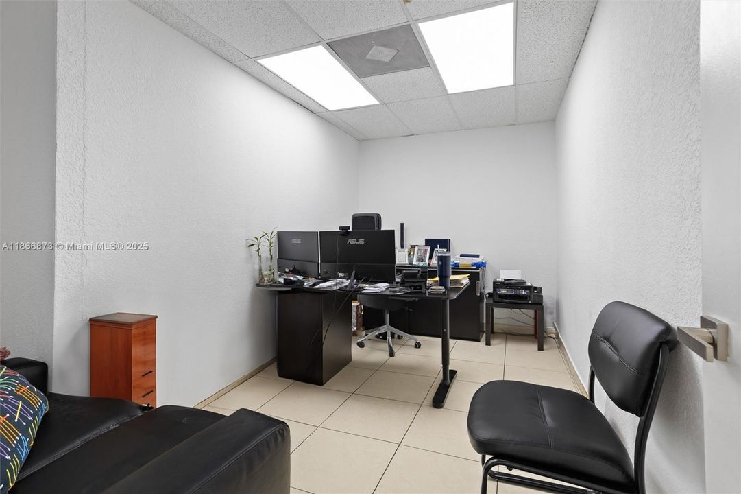 En Renta: $11,500 (0 camas, 0 baños, 0 Pies cuadrados)