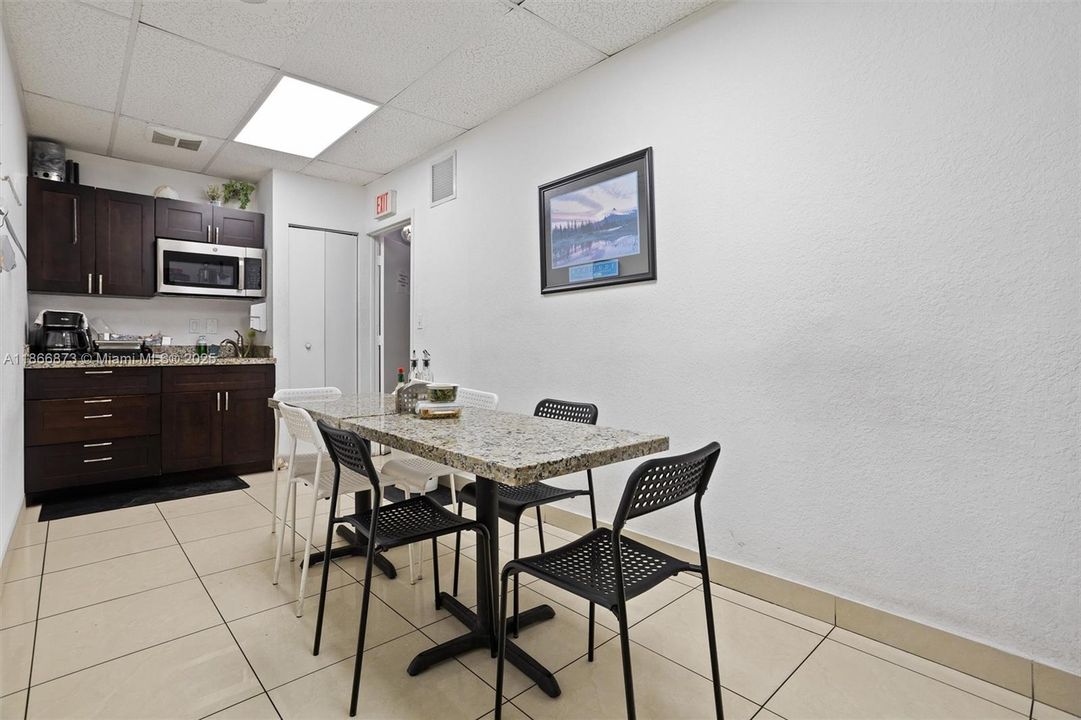 En Renta: $11,500 (0 camas, 0 baños, 0 Pies cuadrados)