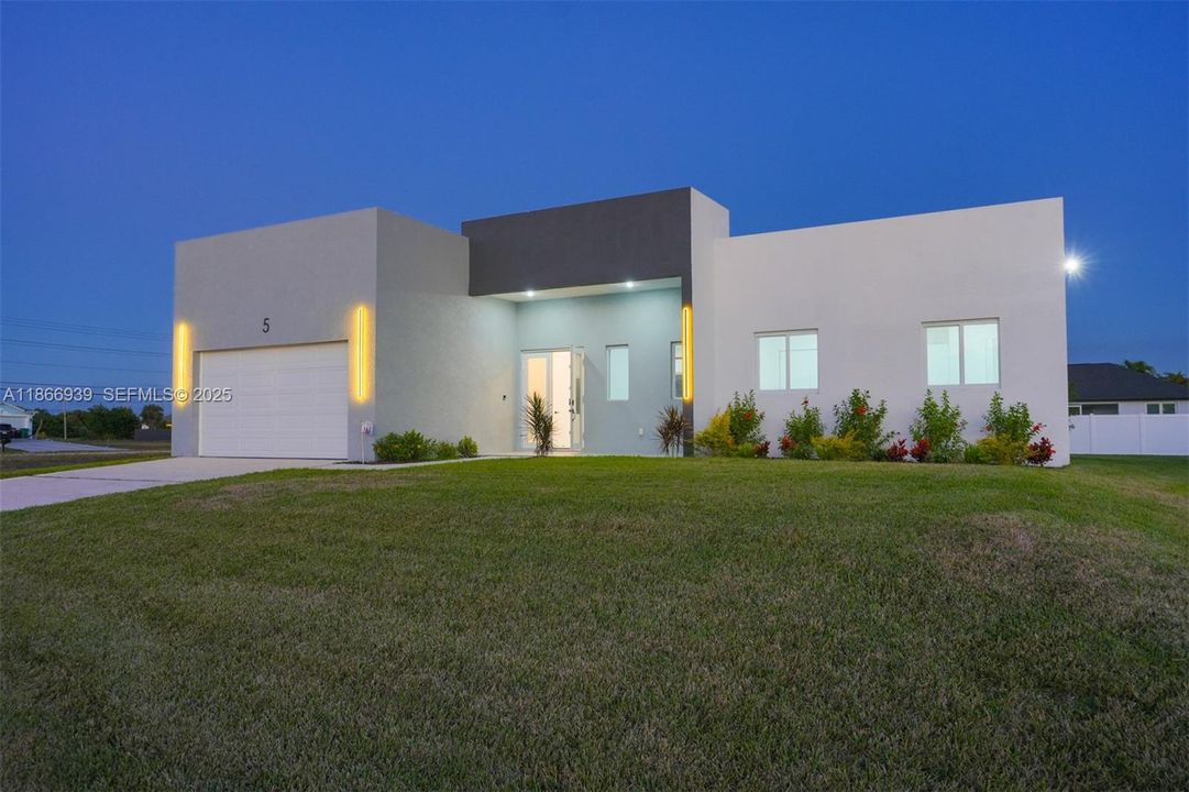 В аренду: $2,900 (3 спален, 2 ванн, 1965 Квадратных фут)