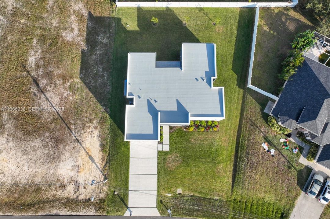 В аренду: $2,900 (3 спален, 2 ванн, 1965 Квадратных фут)