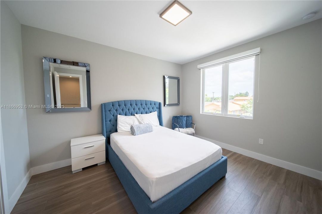 Active With Contract: $8,500 (4 beds, 3 baths, 2948 Square Feet)