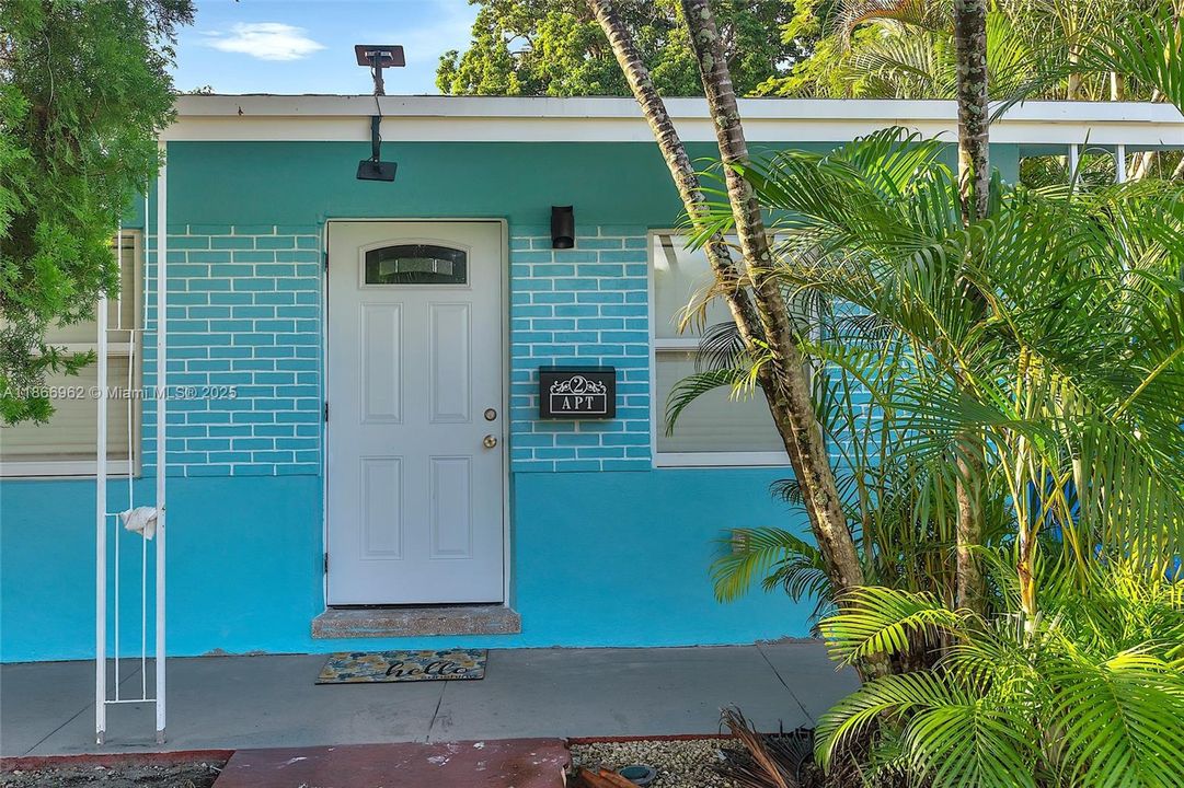 待售: $849,999 (0 贝兹, 0 浴室, 1526 平方英尺)