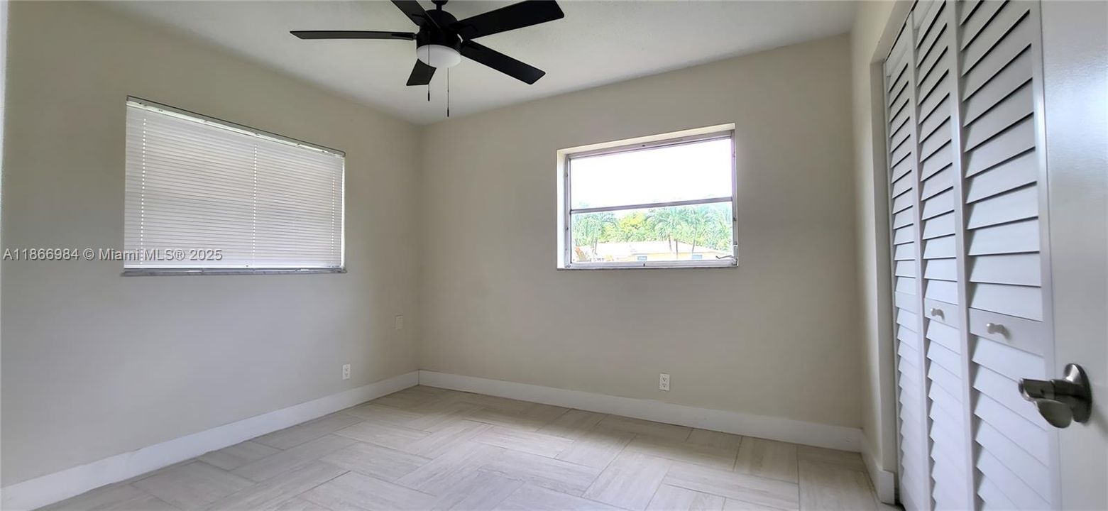 Activo con contrato: $3,500 (3 camas, 2 baños, 1392 Pies cuadrados)