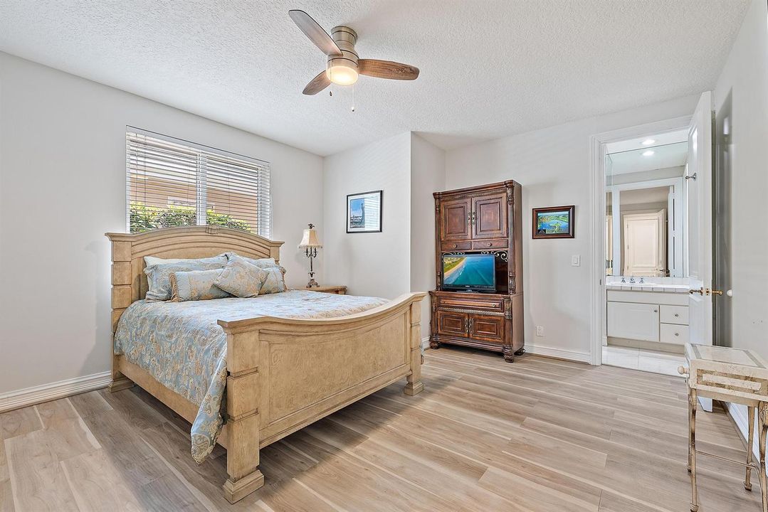 10952 Egret Pointe