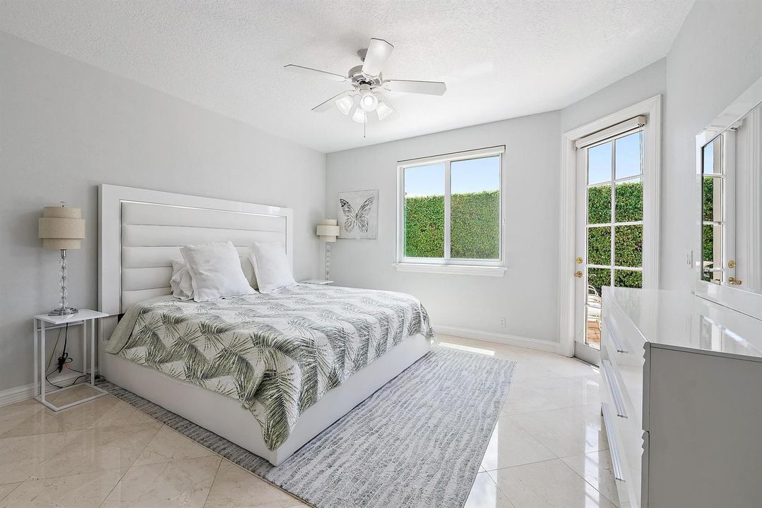 10952 Egret Pointe