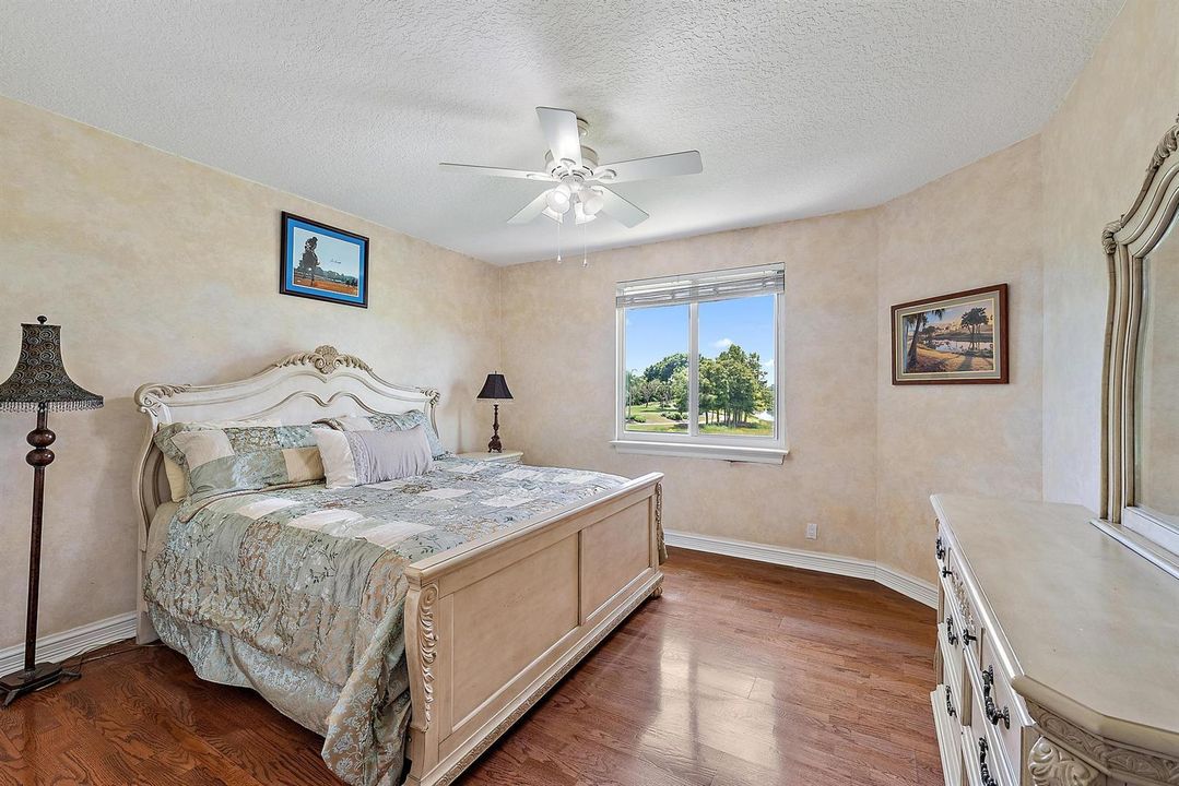 10952 Egret Pointe
