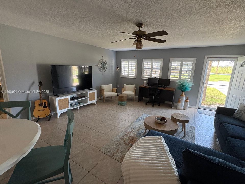 На продажу: $449,000 (3 спален, 2 ванн, 1510 Квадратных фут)