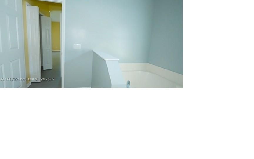 В аренду: $2,700 (4 спален, 3 ванн, 2357 Квадратных фут)