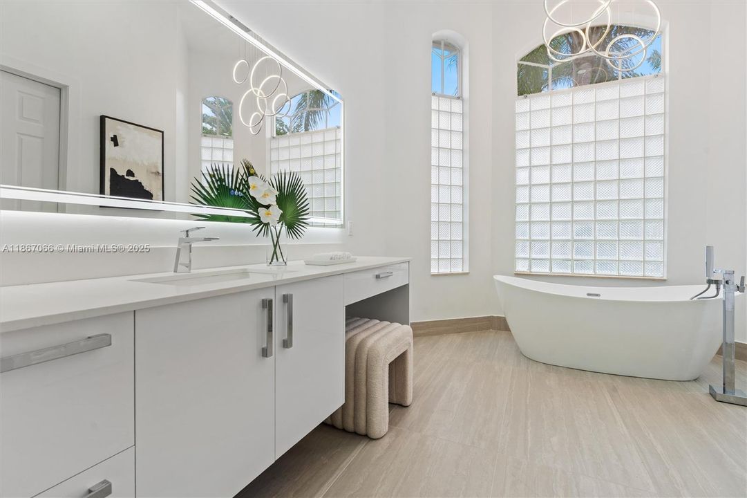 Active With Contract: $1,399,999 (5 beds, 3 baths, 3306 Square Feet)