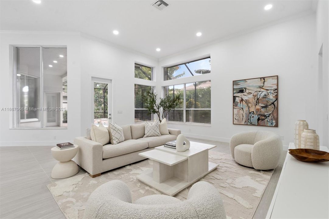 Active With Contract: $1,399,999 (5 beds, 3 baths, 3306 Square Feet)