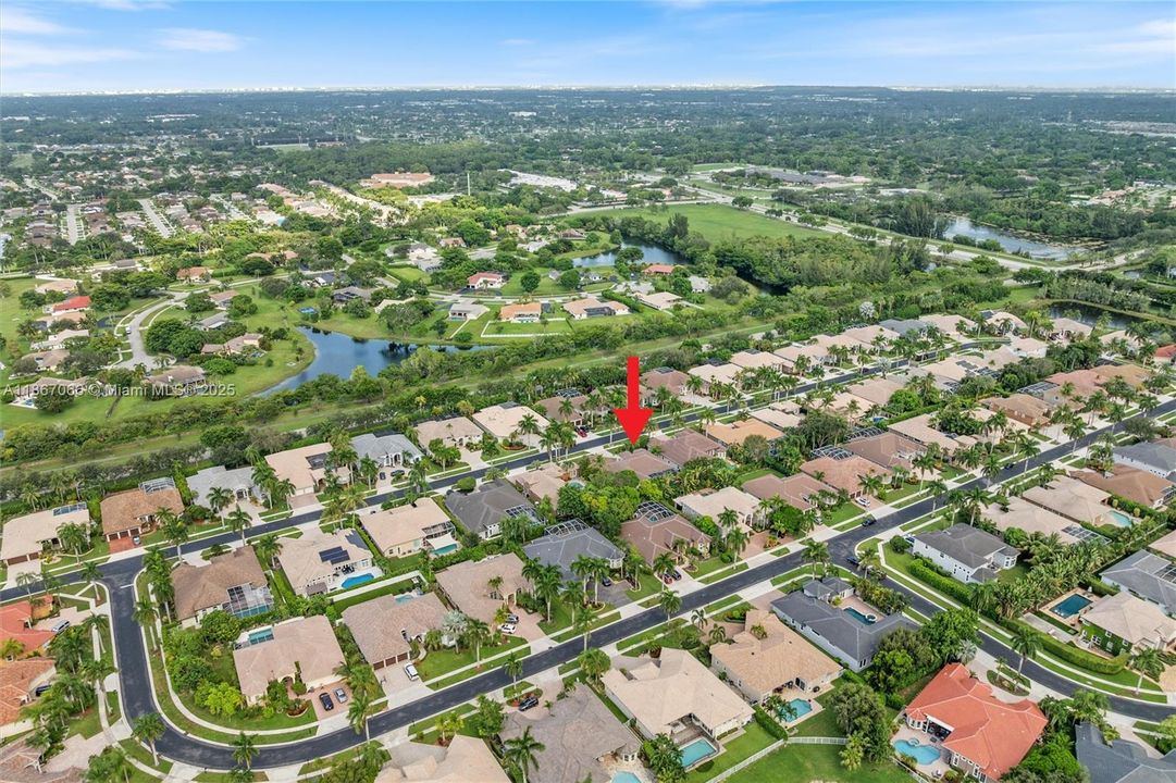 Active With Contract: $1,399,999 (5 beds, 3 baths, 3306 Square Feet)