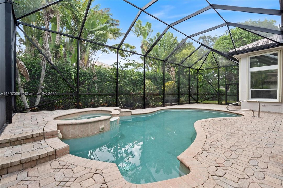 Active With Contract: $1,399,999 (5 beds, 3 baths, 3306 Square Feet)