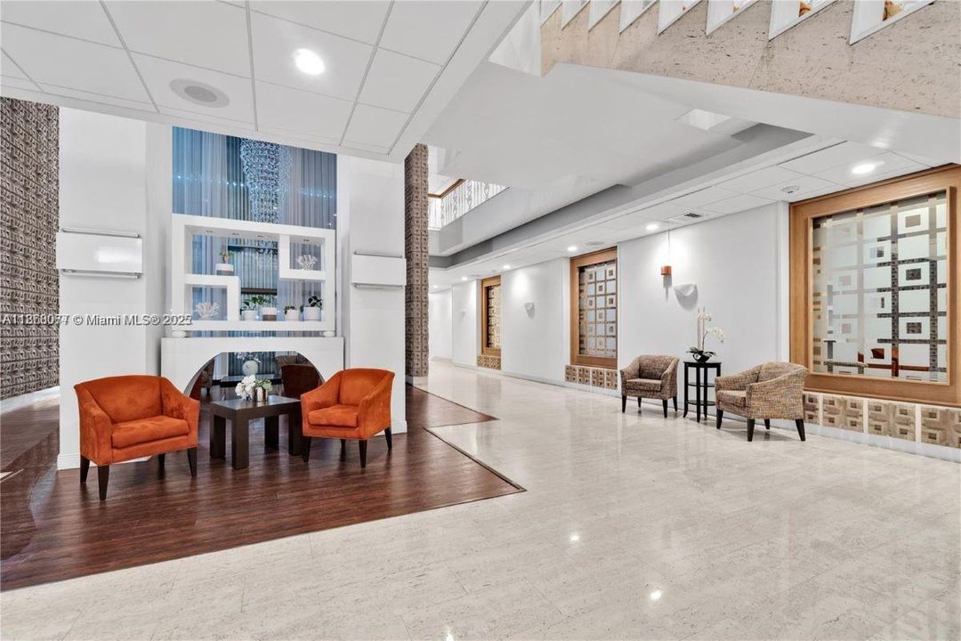 合同活跃: $339,000 (0 贝兹, 1 浴室, 600 平方英尺)