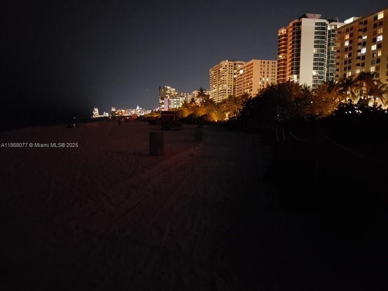 合同活跃: $339,000 (0 贝兹, 1 浴室, 600 平方英尺)