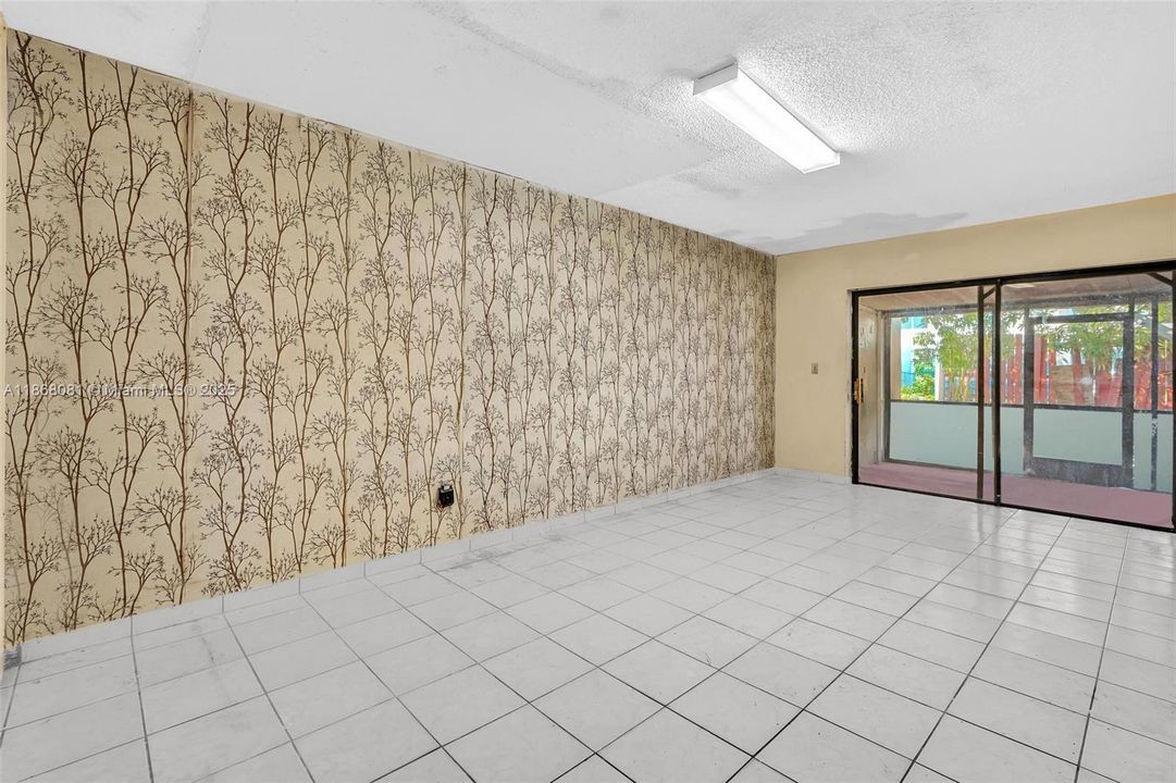 Rear Florida Living Room