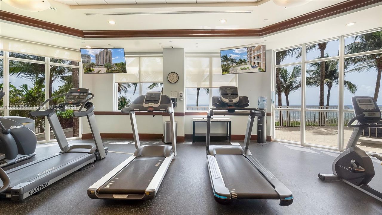 En Renta: $13,000 (3 camas, 3 baños, 4003 Pies cuadrados)