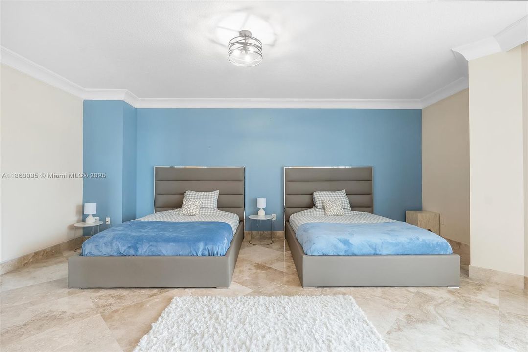 En Renta: $13,000 (3 camas, 3 baños, 4003 Pies cuadrados)