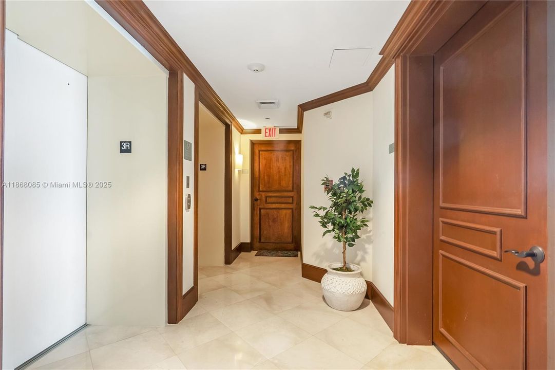 En Renta: $13,000 (3 camas, 3 baños, 4003 Pies cuadrados)