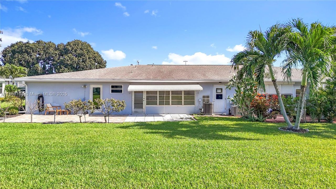 Activo con contrato: $120,000 (1 camas, 1 baños, 954 Pies cuadrados)