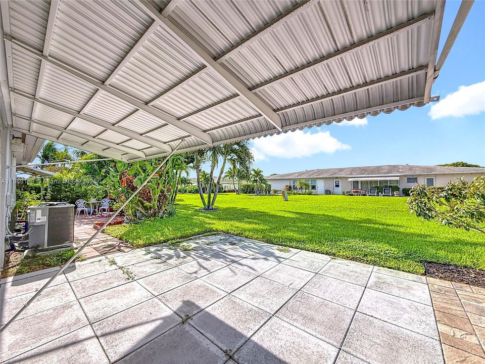 Activo con contrato: $120,000 (1 camas, 1 baños, 954 Pies cuadrados)