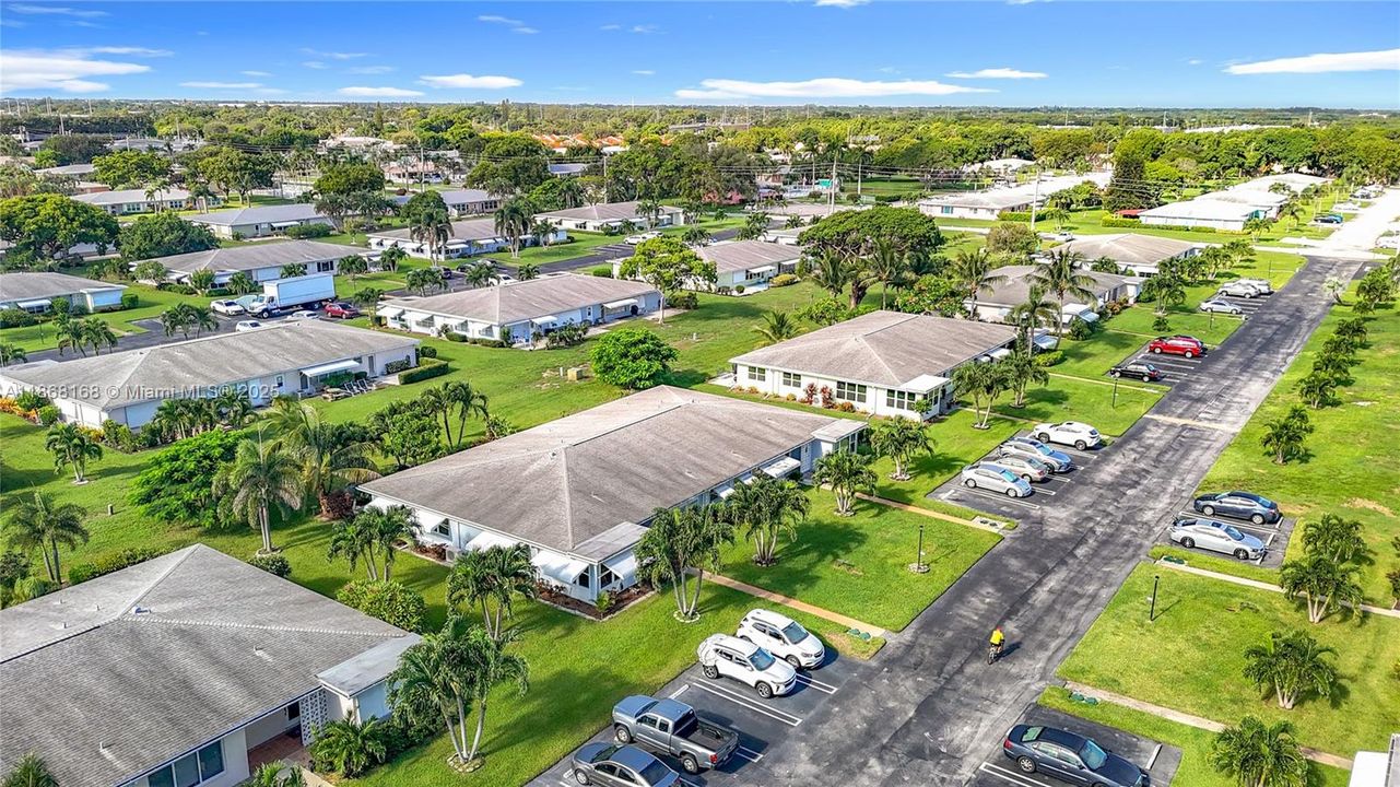 Activo con contrato: $120,000 (1 camas, 1 baños, 954 Pies cuadrados)