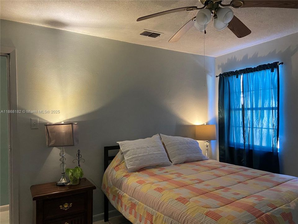 На продажу: $180,000 (4 спален, 3 ванн, 0 Квадратных фут)