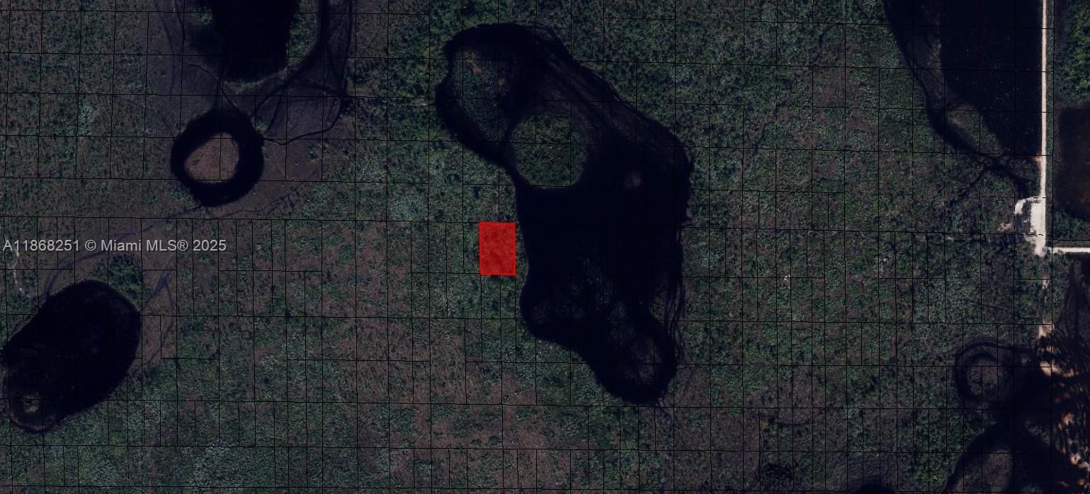 На продажу: $9,900 (0.50 acres)