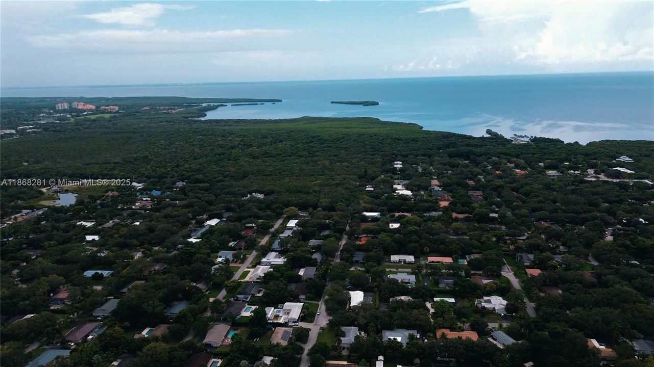 En Renta: $8,750 (4 camas, 3 baños, 2813 Pies cuadrados)