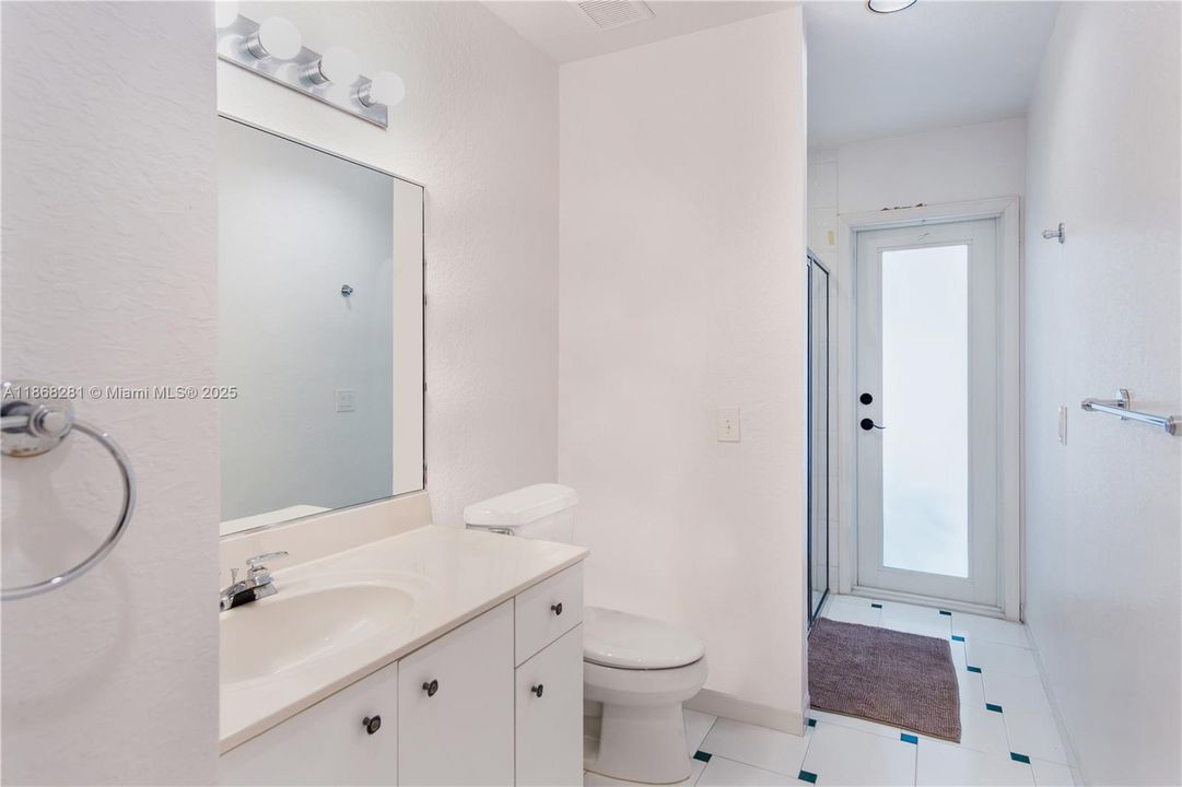 En Renta: $8,750 (4 camas, 3 baños, 2813 Pies cuadrados)