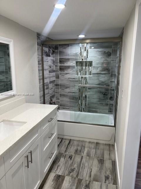 Recently Rented: $2,195 (2 beds, 2 baths, 979 Square Feet)