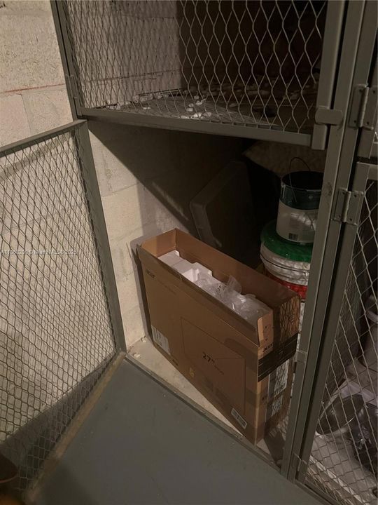 Recently Rented: $2,195 (2 beds, 2 baths, 979 Square Feet)