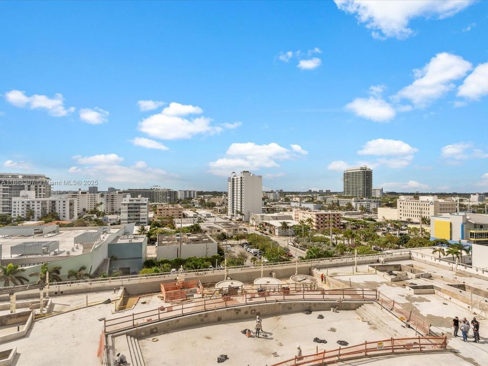 For Sale: $1,125,000 (2 beds, 2 baths, 1280 Square Feet)