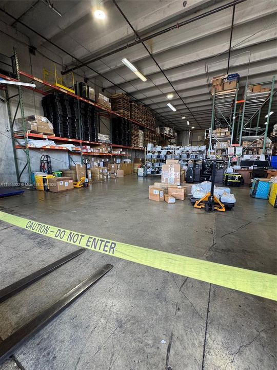 En Renta: $9,900 (0 camas, 0 baños, 0 Pies cuadrados)