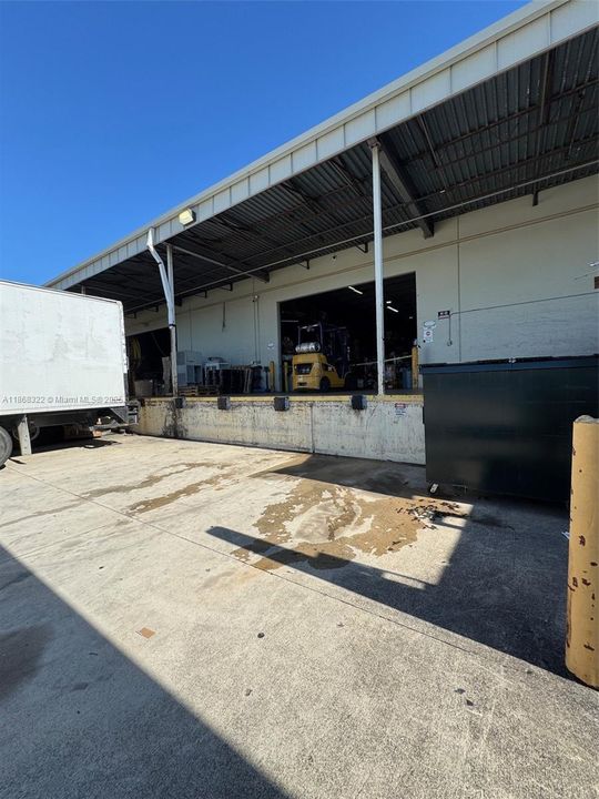 En Renta: $9,900 (0 camas, 0 baños, 0 Pies cuadrados)