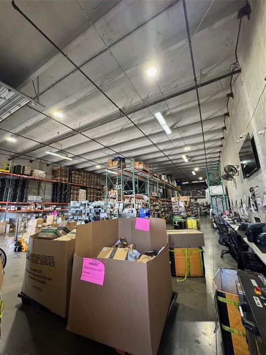 En Renta: $9,900 (0 camas, 0 baños, 0 Pies cuadrados)