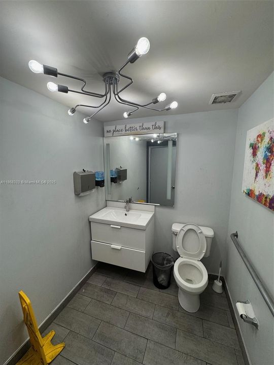 En Renta: $9,900 (0 camas, 0 baños, 0 Pies cuadrados)