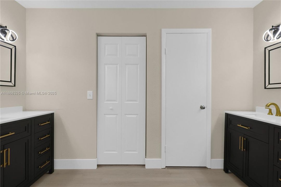 En Venta: $479,000 (3 camas, 3 baños, 1459 Pies cuadrados)