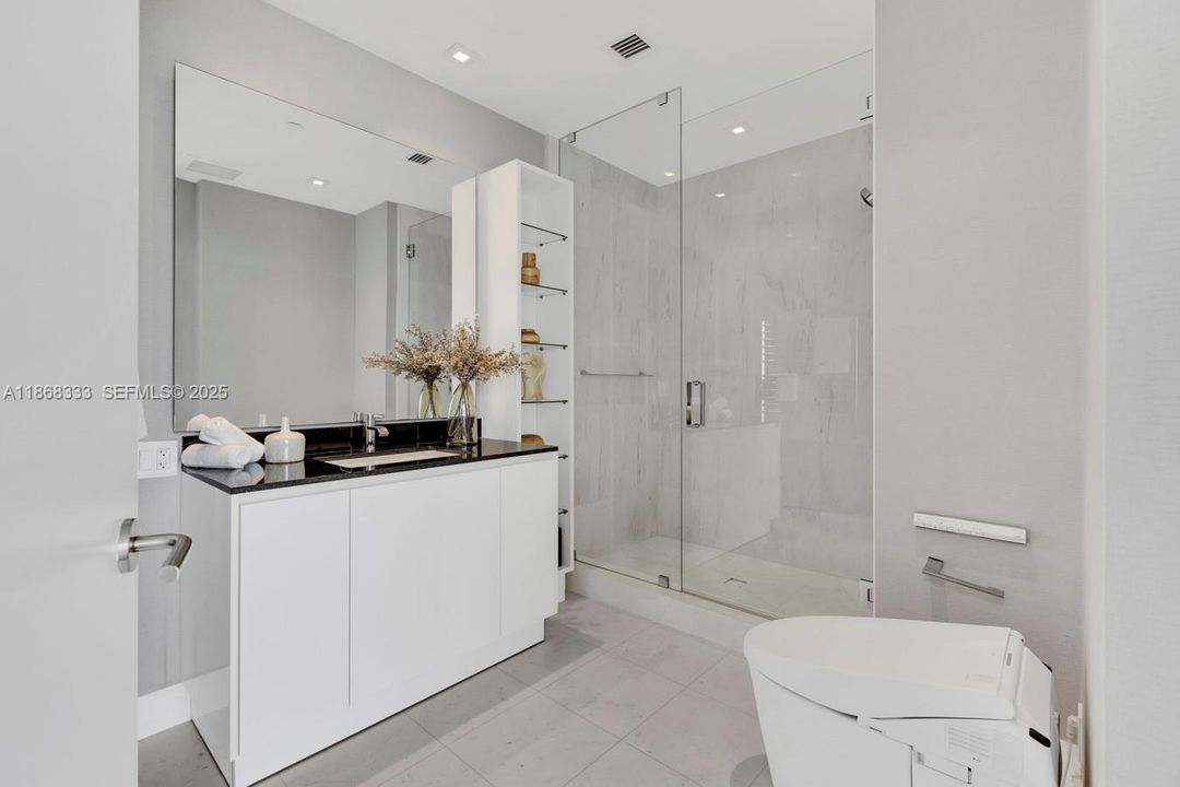 For Sale: $4,990,000 (4 beds, 4 baths, 3171 Square Feet)