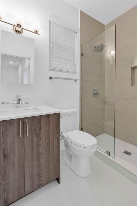 En Renta: $3,600 (3 camas, 2 baños, 1391 Pies cuadrados)