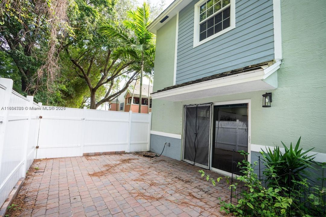 En Renta: $3,600 (3 camas, 2 baños, 1391 Pies cuadrados)